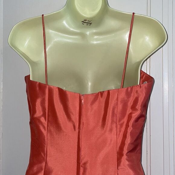 Marisa Baratelli salmon pink Thai silk party or prom dress with matching jacket - Picture 10 of 14